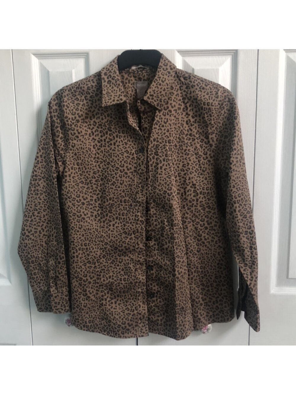 Chico's Animal Print No Iron Coolmax All Season Career Long Sleeve Shirt - Picture 8 of 16